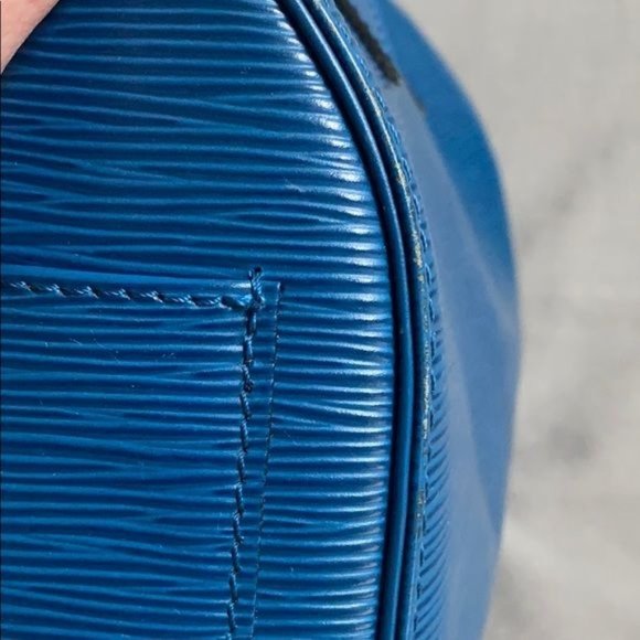 Louis Vuitton Speedy 25 Toledo Blue Epi - Picture 16 of 17